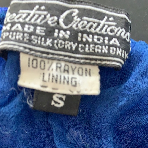 🦚 Vintage Silk & Sequin Top 🦚 - Picture 6 of 6